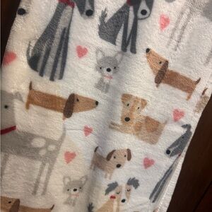 Cynthia Rowley Oversized Dog Print Blanket